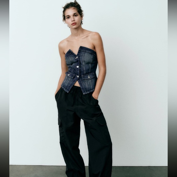 Fitted dark denim jeans top - Picture 4 of 7